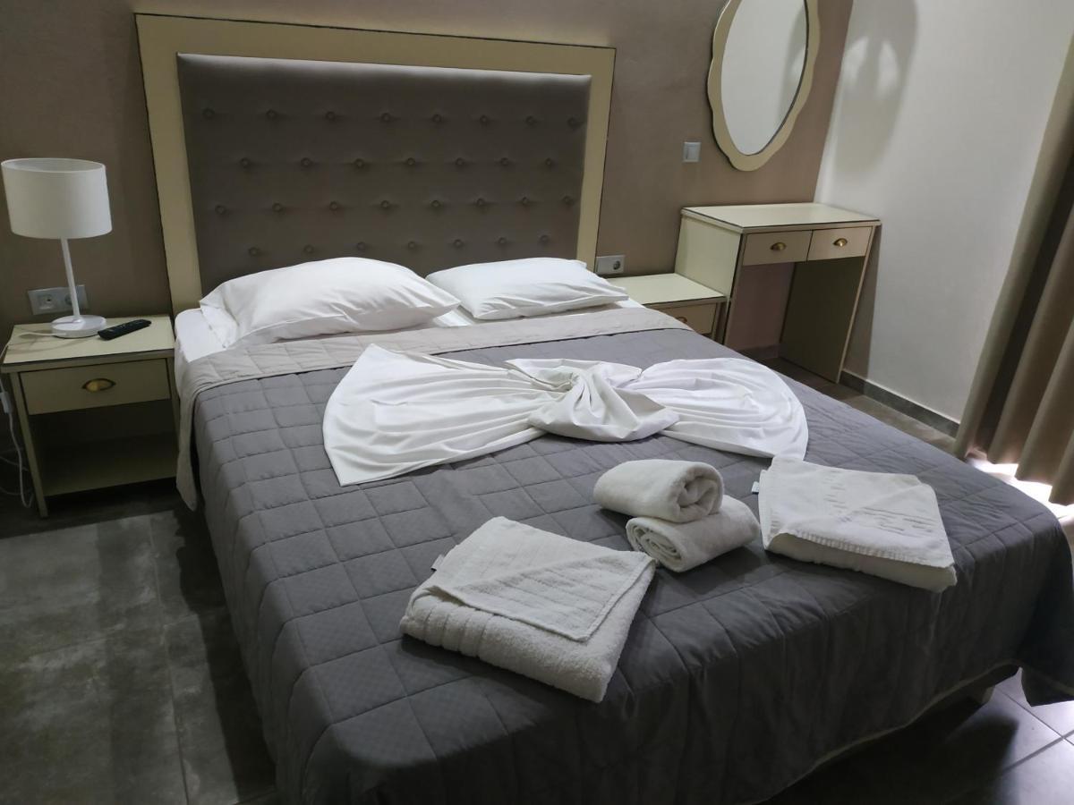 Rachoni Bay Hotel Skala Rachoni  Ngoại thất bức ảnh